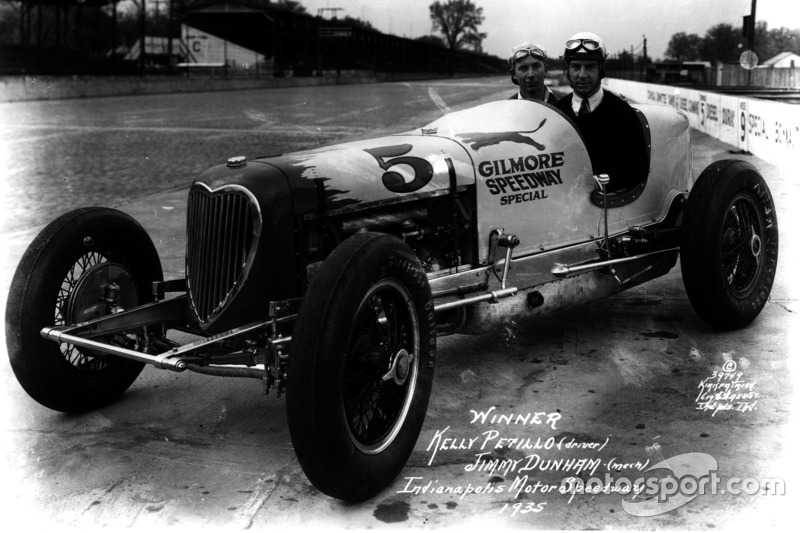 1935 Indy 500 Yarış Galibi Kelly Petillo