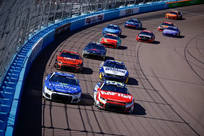 Daniel Suárez, Spire Motorsports, William Byron, Hendrick Motorsports
