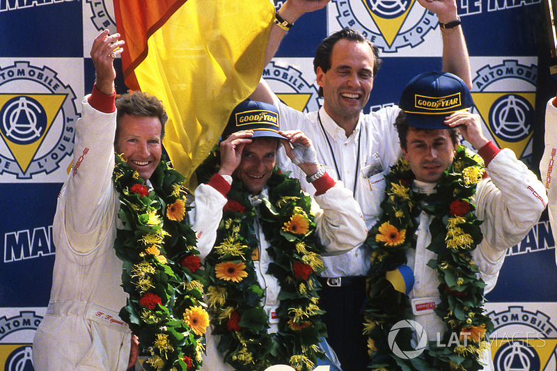 Podium: Hurley Haywood, Mauro Baldi, Yannick Dalmas, Dauer Porsche 962 LM