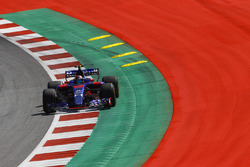 Карлос Сайнс-мл., Scuderia Toro Rosso STR12