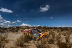 #340 KH-7 Rally Team, Mitsubishi: Isidre Esteve, Txema Villalobos