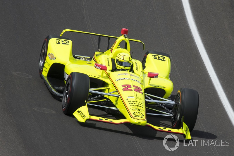 2: Simon Pagenaud, Team Penske Chevrolet, 228.761