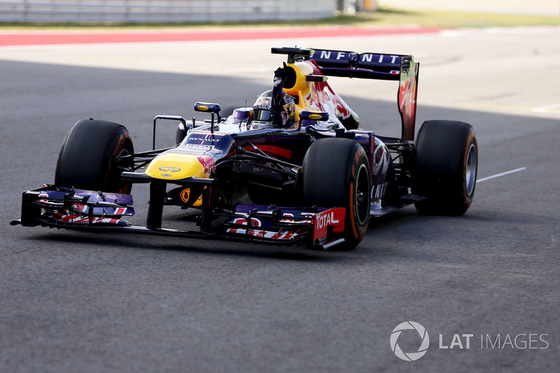 Race winner Sebastian Vettel, Red Bull Racing RB9 