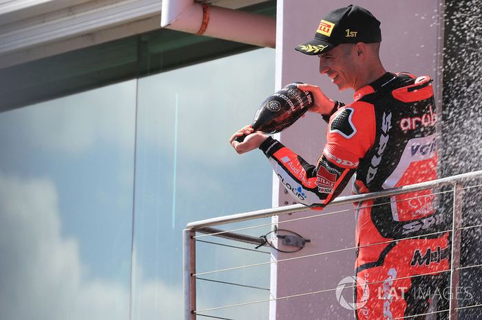 Podium: Ganador, Marco Melandri, Aruba.it Racing-Ducati SBK Team