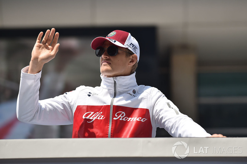 Marcus Ericsson, Sauber on the drivers parade