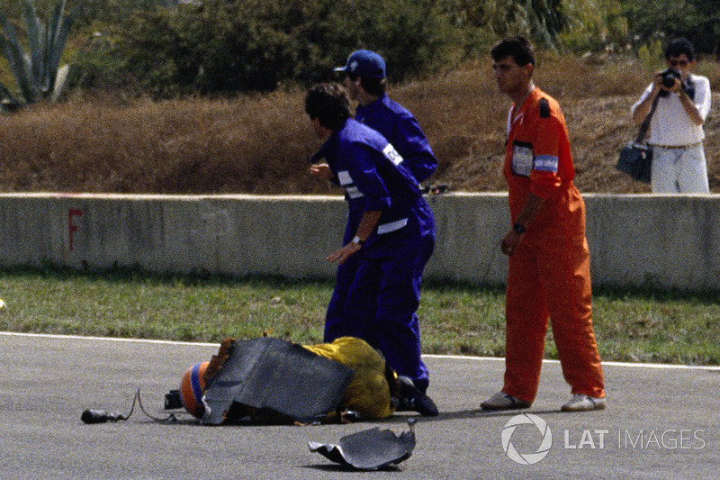 Crash: Martin Donnelly, Lotus 102