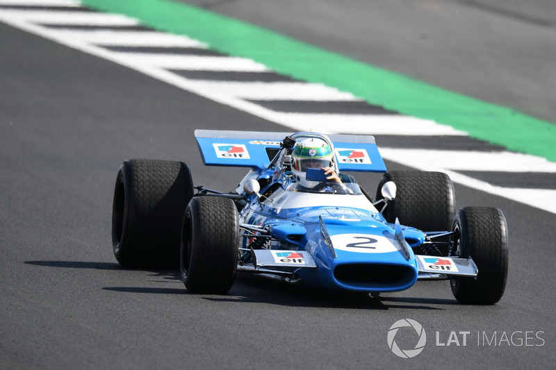1969 Matra MS80-Cosworth на параді до 70-річчя Сільверстоуна