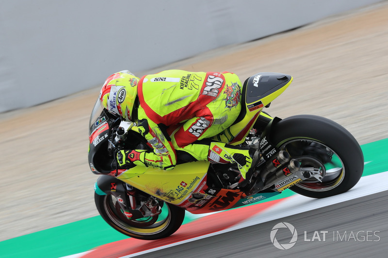 Dominique Aegerter, Kiefer Racing Moto2