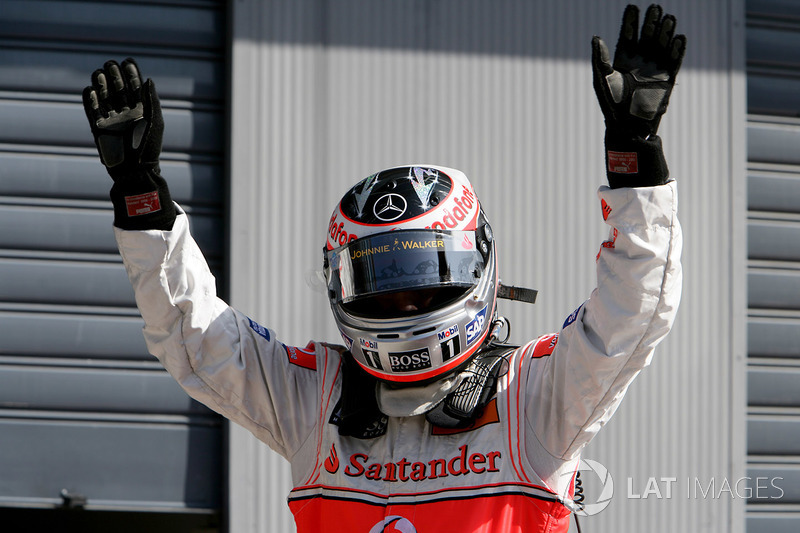 Ganador de la pole Fernando Alonso, McLaren MP4-22