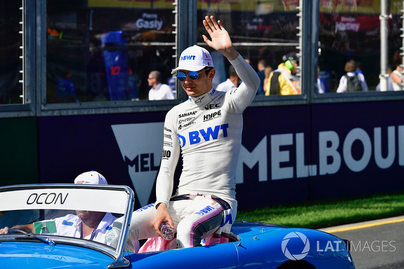 Esteban Ocon, Force India F1 pilotlar geçit töreninde