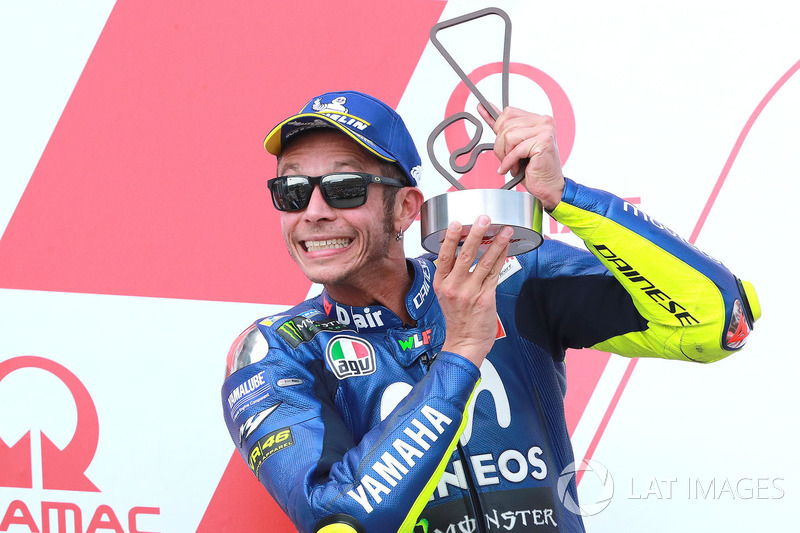Valentino Rossi, Yamaha Factory Racing, en el podio