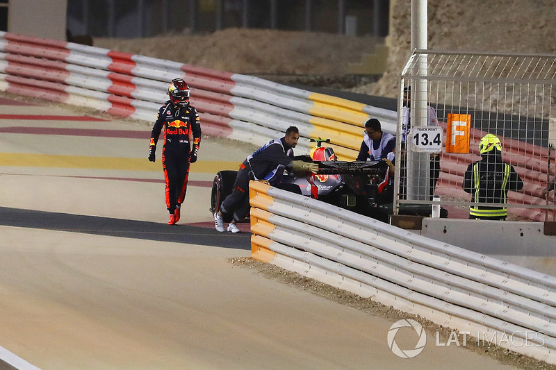 Max Verstappen, Red Bull Racing RB14 Tag Heuer, gagal finis