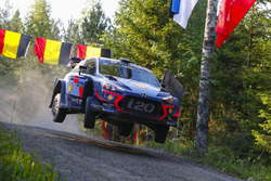 Thierry Neuville, Nicolas Gilsoul, Hyundai i20 WRC, Hyundai Motorsport