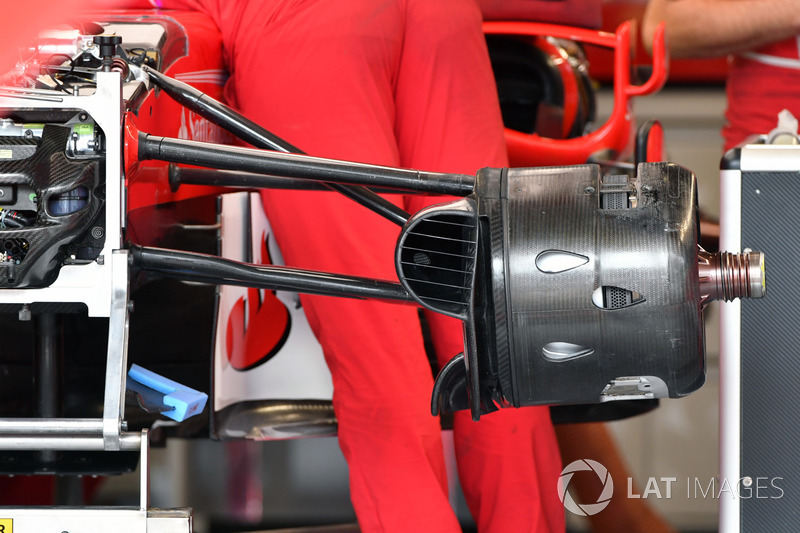Ferrari SF70H front wheel hub