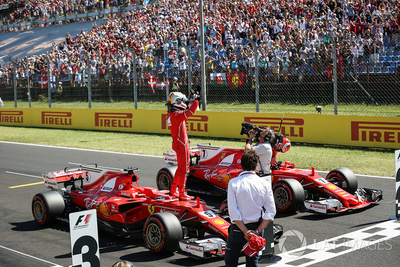 Pole: Sebastian Vettel, Ferrari, 2. Kimi Raikkonen, Ferrari