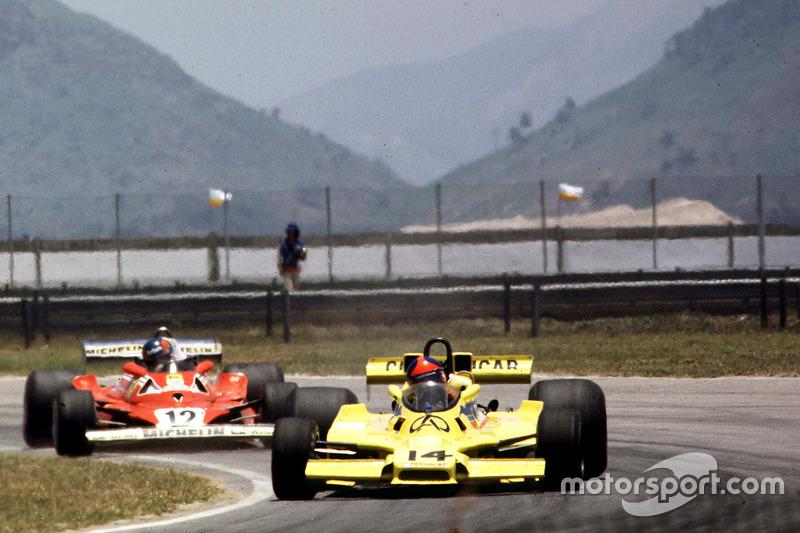 Fittipaldi, único piloto da equipe na época, largou da sétima posição, pouco mais de 1s atrás do pole position, Ronnie Peterson.