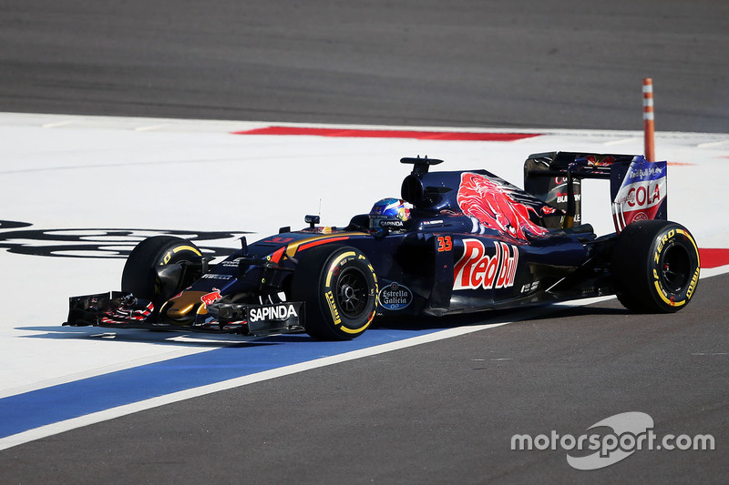 Max Verstappen, Scuderia Toro Rosso STR11 opgave