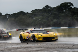 #3 Corvette Racing Chevrolet Corvette C7.R: Антоніо Гарсія, Ян Магнуссен, Майк Рокенфєллер