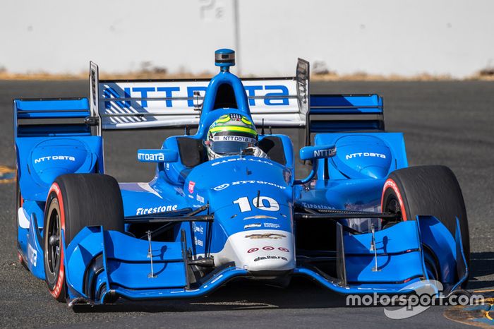 Tony Kanaan teve problemas no início da prova e foi o 13°.