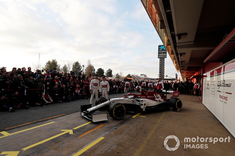 Antonio Giovinazzi, Alfa Romeo Racing and Kimi Raikkonen, Alfa Romeo Racing with the new Alfa Romeo Racing C38