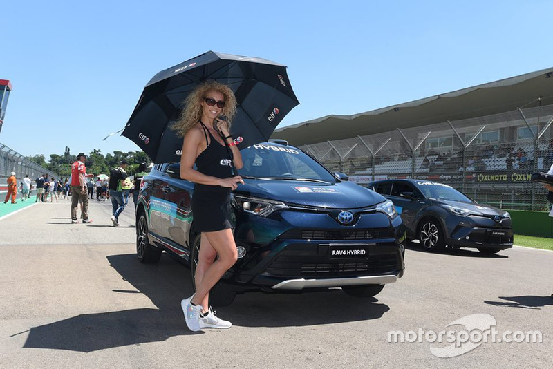 Grid girl