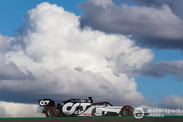 Daniil Kvyat, AlphaTauri AT01