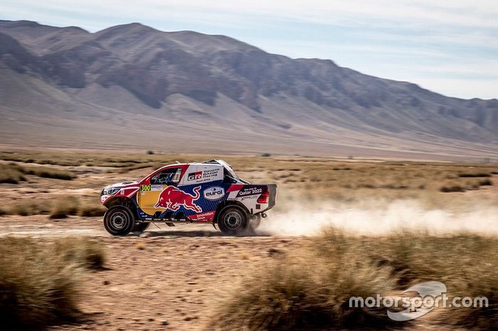 #300 Toyota Gazoo Racing Toyota Hilux: Nasser Al-Attiyah, Matthieu Baumel
