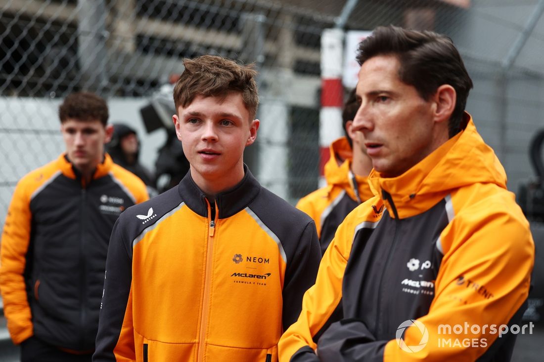 Taylor Barnard, equipo McLaren de Fórmula E