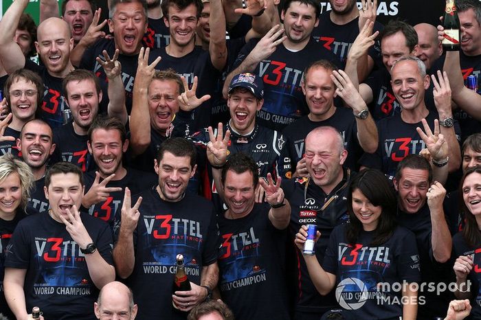 Sebastian Vettel y el Red Bull Racing team