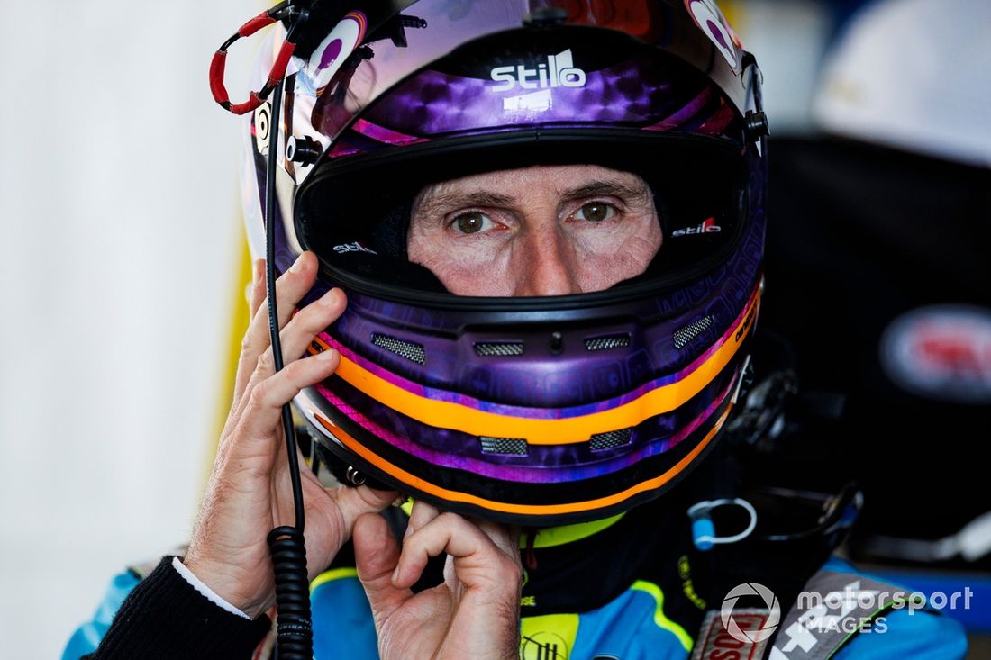 #52 PR1 Mathiasen Motorsports, ORECA LMP2 07: Ben Keating