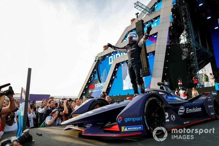 Ganador Sam Bird, Virgin Racing