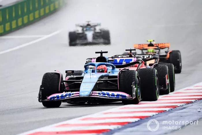Esteban Ocon, Alpine A523, Charles Leclerc, Ferrari SF-23, Lando Norris, McLaren MCL60