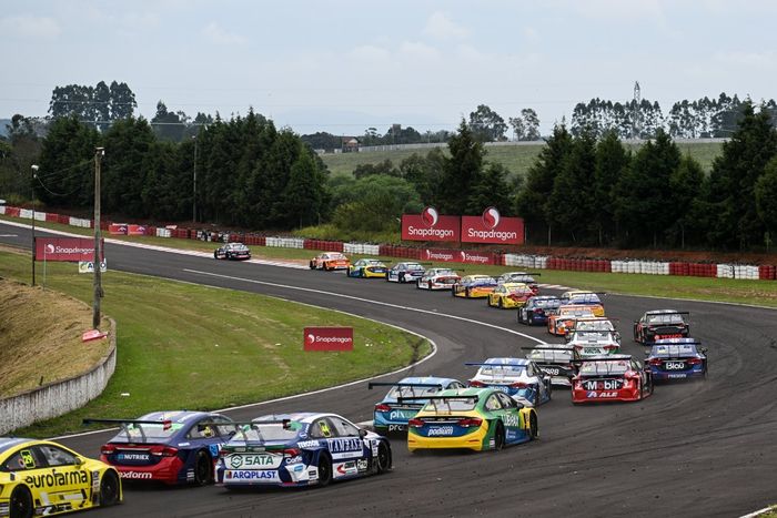 Largada da Stock Car em Tarumã