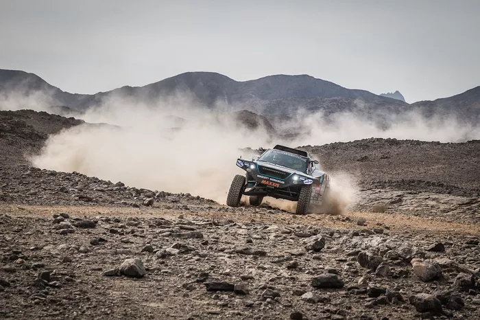 #347 Maxxis Dakar Team Powered By Eurol Jefferies Dakar Rally: Tim Coronel, Tom Coronel