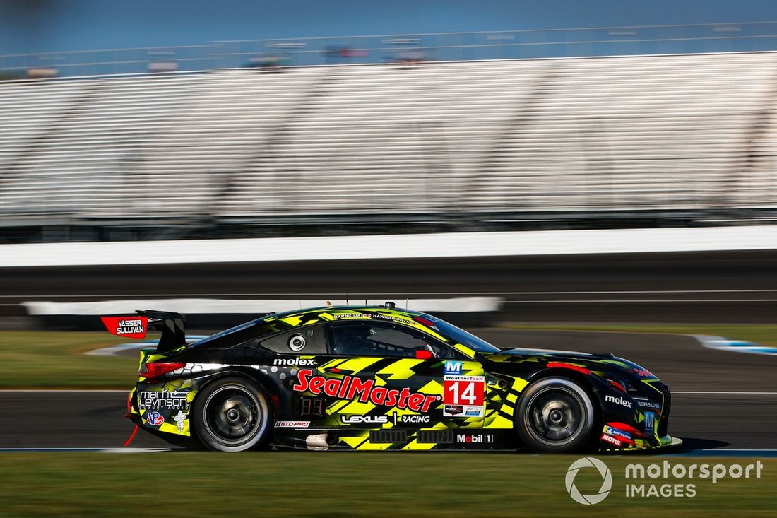#14 VasserSullivan Lexus RC F GT3: Jack Hawksworth, Ben Barnicoat