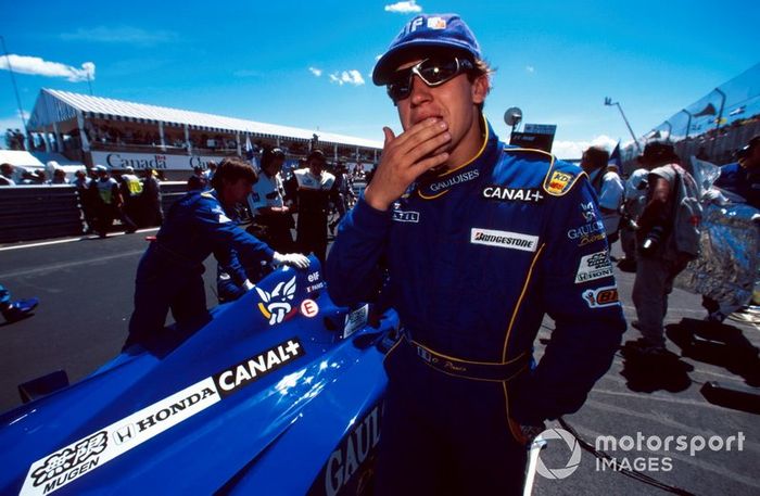 5.- Olivier Panis: 158 carreras