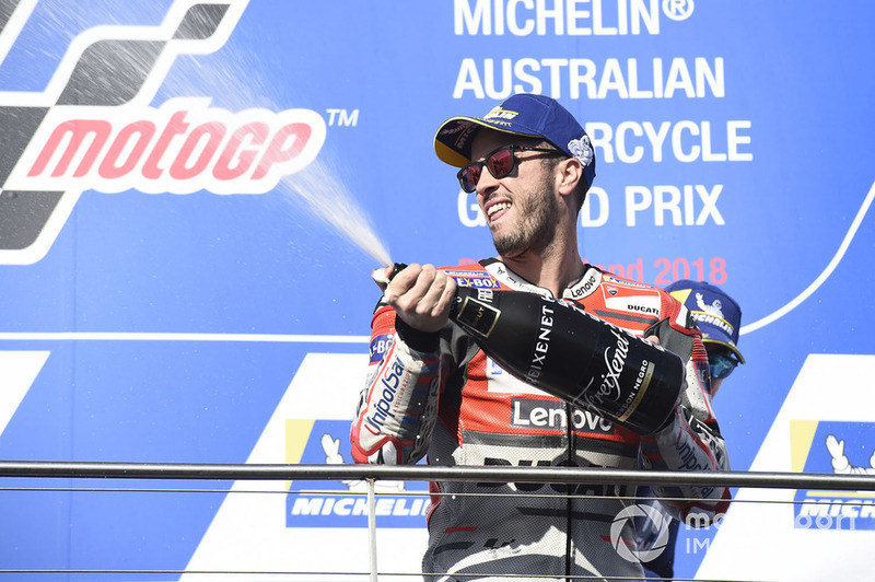Podio: il terzo classificato Andrea Dovizioso, Ducati Team