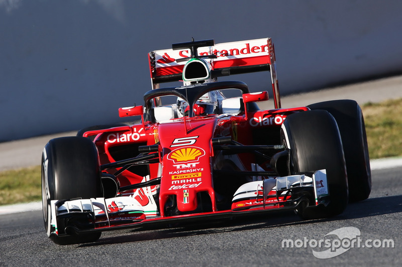 Sebastian Vettel, Ferrari SF16-H running the Halo cockpit cover