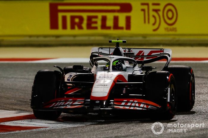 Mick Schumacher, Haas VF-22