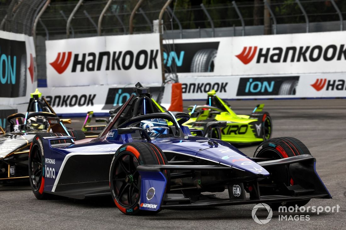 Stoffel Vandoorne de BélgicaMaserati MSG Racing Maserati Tipo Folgore Maximilian Gunther DS Penske DS E-Tense FE25, David Beckmann Kiro Race Co Porsche 99X Electric WCG3