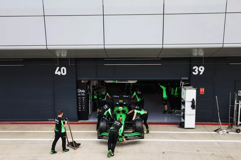 Gabriel Bortoleto, Sauber, test Pirelli Silverstone