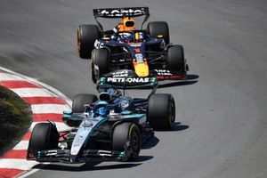 Max Verstappen, Red Bull Racing, George Russell, Mercedes