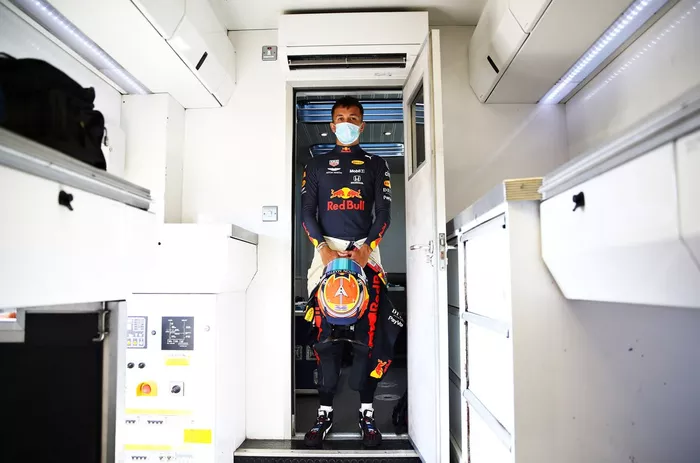 Alex Albon, Red Bull Racing
