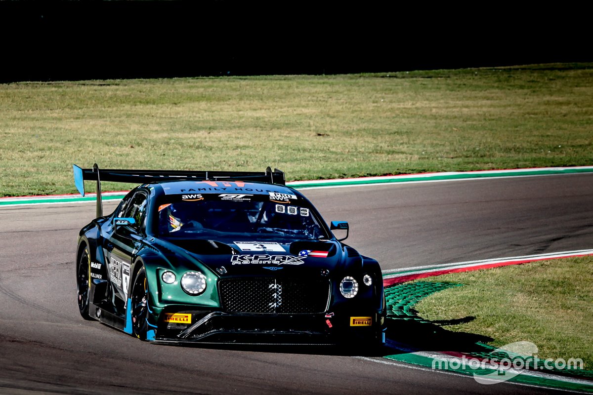 #3 K-Pax Racing Bentley Continental GT3: Rodrigo Baptista, Maxime Soulet, Jules Gounon