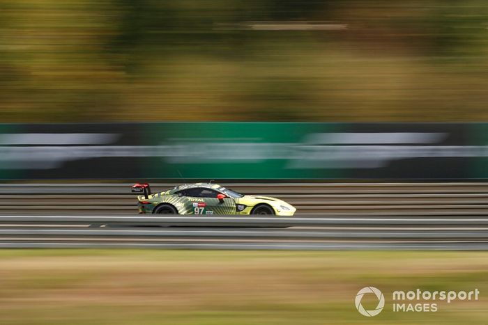 #97 Aston Martin Racing Aston Martin Vantage AMR: Alex Lynn, Maxime Martin, Harry Tincknell