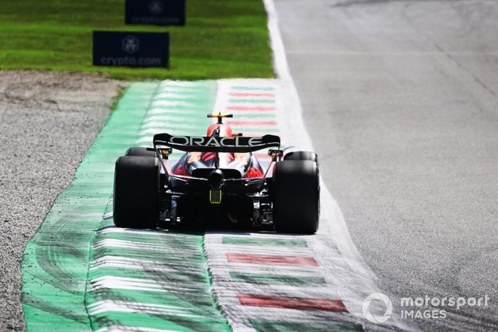 Sergio Pérez, Red Bull Racing RB18