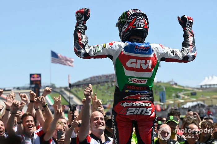 Ganador de la carrera Alex Rins, Team LCR Honda