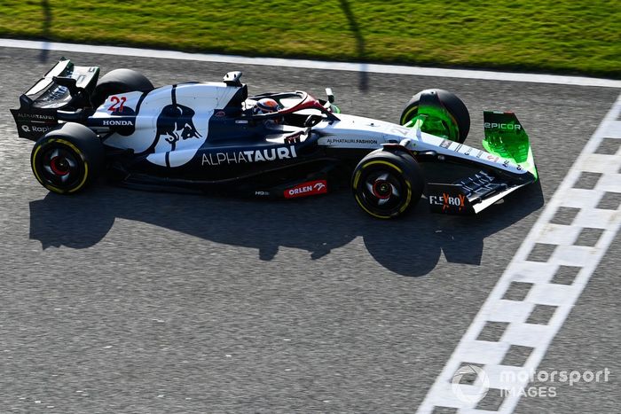 Nyck de Vries, AlphaTauri AT04