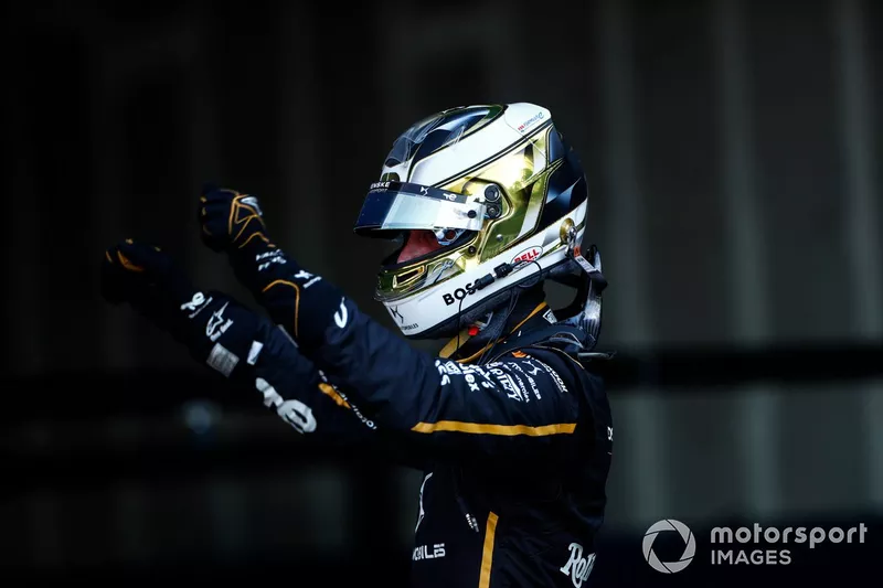 Jean-Eric Vergne, DS Penske, celebra su victoria en el ePrix de Hyderabad