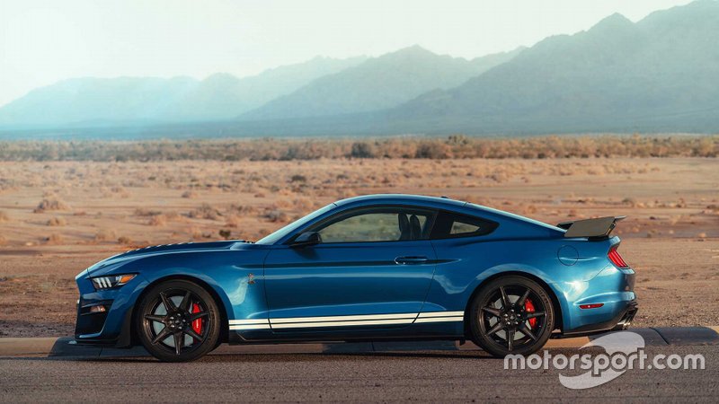 Ford Shelby GT500 2020 року